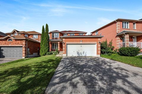 Photo 2 at 50 Loon Avenue, Painswick South, Barrie