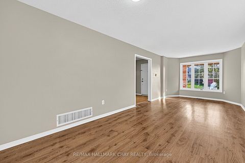 Photo 11 at 50 Loon Avenue, Painswick South, Barrie