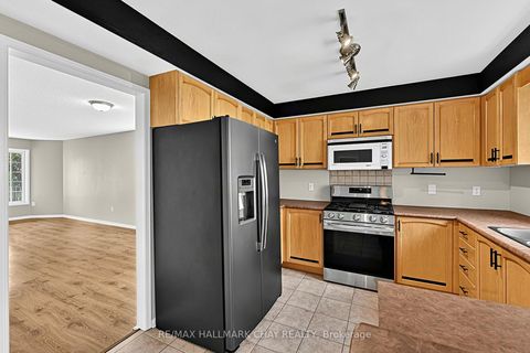 Photo 14 at 50 Loon Avenue, Painswick South, Barrie