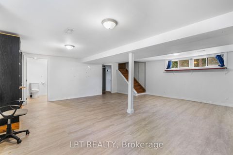 Photo 25 at 61 Edith Street, Sutton & Jackson's Point, Georgina
