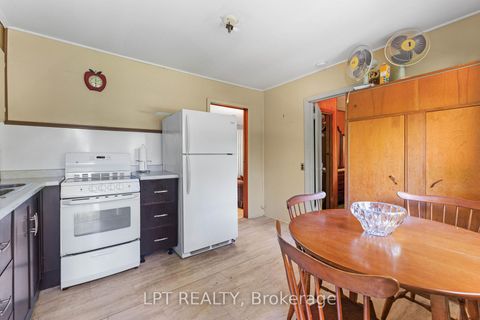 Photo 35 at 61 Edith Street, Sutton & Jackson's Point, Georgina