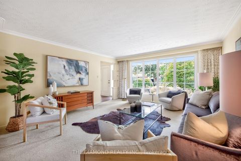 Photo 6 at 11 Swordbill Drive, Humber Valley, Toronto