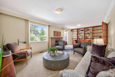 Photo 23 at 11 Swordbill Drive, Humber Valley, Toronto