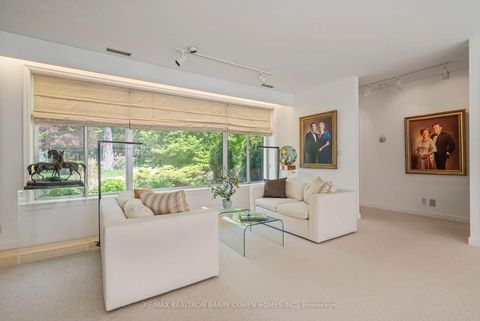 Photo 5 at 50 Park Lane Circle, York Mills, Toronto