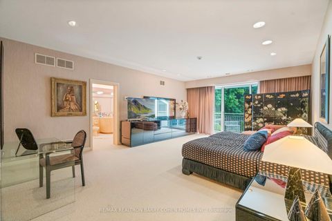 Photo 10 at 50 Park Lane Circle, York Mills, Toronto