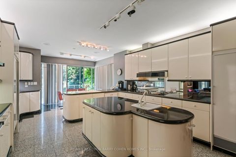 Photo 12 at 50 Park Lane Circle, York Mills, Toronto