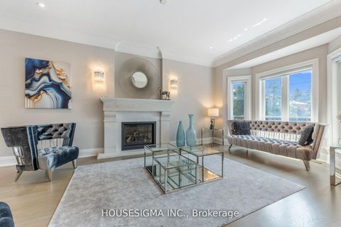 Photo 12 at 102 Oxford Street, Mill Pond, Richmond Hill