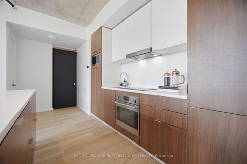 Photo 11 at Th105 - 170 Bayview Avenue, Moss Park, Toronto
