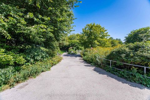Photo 38 at Th105 - 170 Bayview Avenue, Moss Park, Toronto