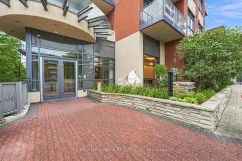 Photo 1 at 905 - 25 Fontenay Court, Humber Valley, Toronto