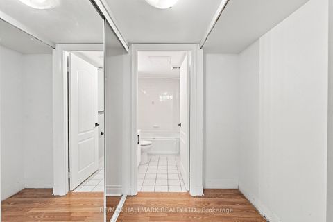 Photo 13 at 617 - 5418 Yonge Street, Willowdale West, Toronto