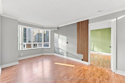 Photo 15 at 617 - 5418 Yonge Street, Willowdale West, Toronto