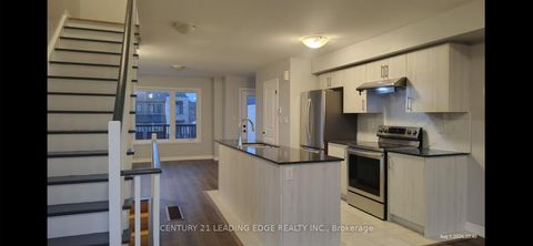 Photo 6 at 109 Fairlane Avenue S, Painswick South, Barrie