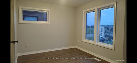 Photo 11 at 109 Fairlane Avenue S, Painswick South, Barrie