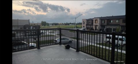 Photo 14 at 109 Fairlane Avenue S, Painswick South, Barrie