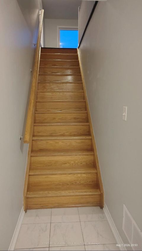Photo 15 at 109 Fairlane Avenue S, Painswick South, Barrie