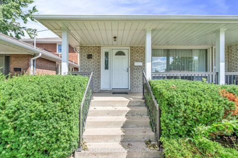 Photo 2 at 59 Stapleton Drive, The Westway, Toronto