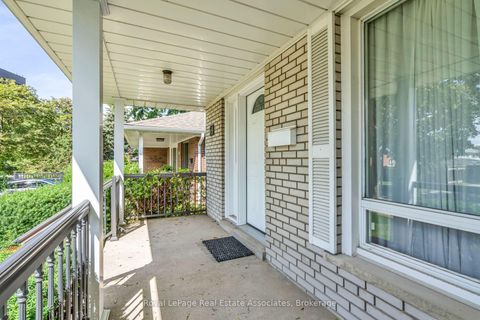 Photo 3 at 59 Stapleton Drive, The Westway, Toronto