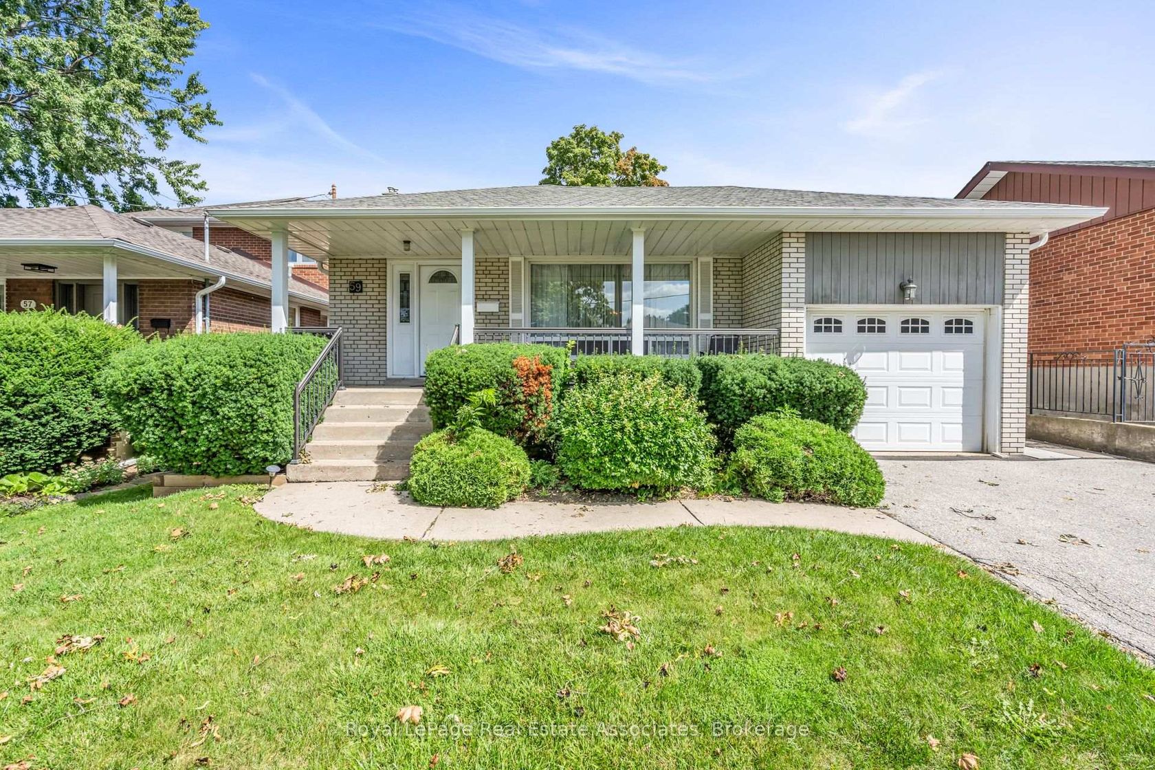59 Stapleton Drive, The Westway, Toronto photo number 2