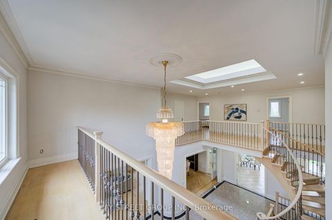 Photo 25 at 58 Bowan Court, Steeles, Toronto