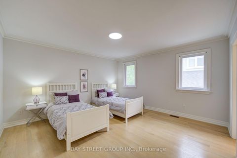 Photo 32 at 58 Bowan Court, Steeles, Toronto