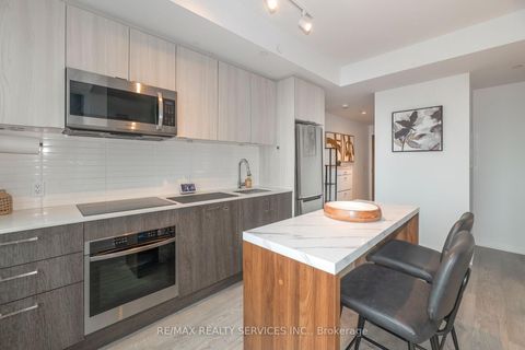 Photo 9 at 1616 - 1926 Lake Shore Boulevard W, South Parkdale, Toronto