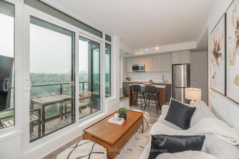 Photo 11 at 1616 - 1926 Lake Shore Boulevard W, South Parkdale, Toronto