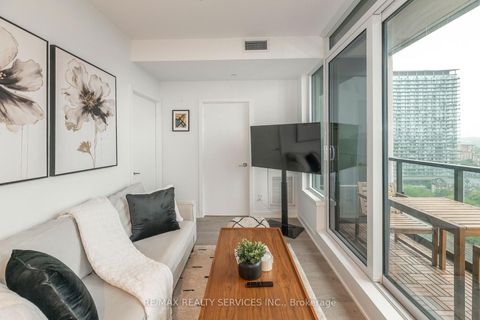 Photo 14 at 1616 - 1926 Lake Shore Boulevard W, South Parkdale, Toronto