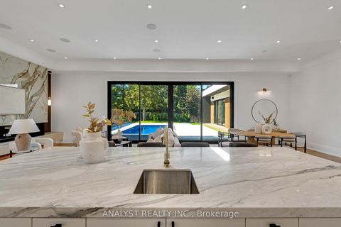 Photo 13 at 82 Donhill Crescent, Kleinburg, Vaughan