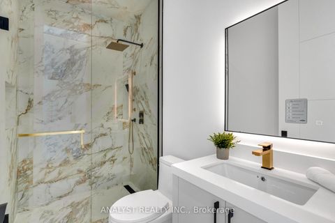 Photo 25 at 82 Donhill Crescent, Kleinburg, Vaughan
