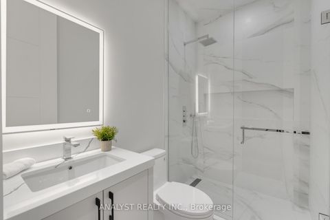 Photo 28 at 82 Donhill Crescent, Kleinburg, Vaughan