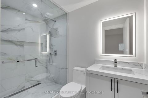 Photo 36 at 82 Donhill Crescent, Kleinburg, Vaughan
