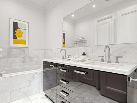 Photo 38 at 4706 - 311 Bay Street, Bay Street Corridor, Toronto