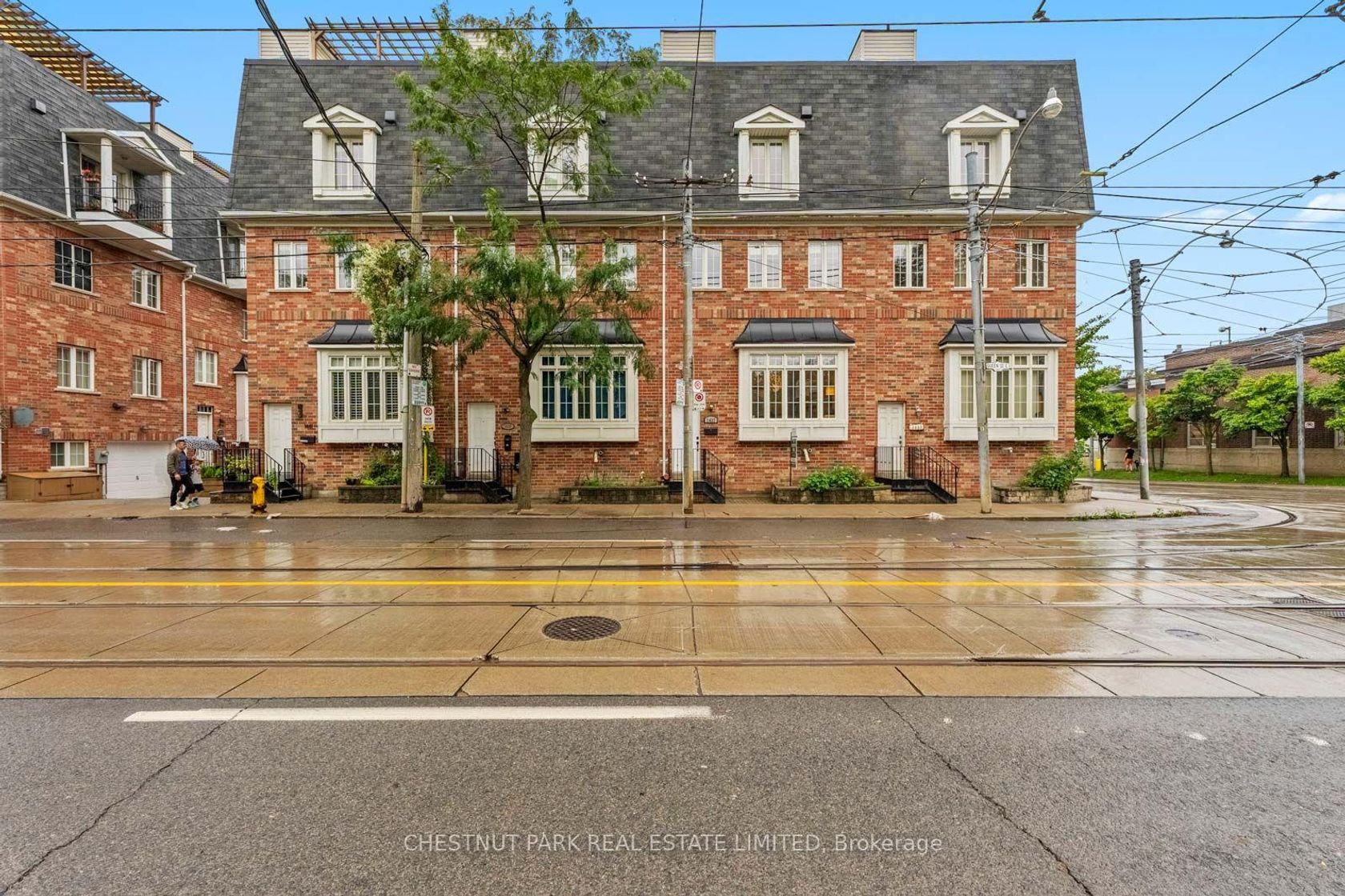 1437 Queen Street E, Coxwell, Toronto photo number 2