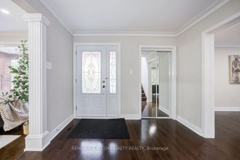 Photo 3 at 31 Clovercrest Road, Don Valley Village, Toronto