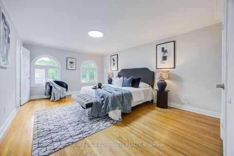 Photo 25 at 31 Clovercrest Road, Don Valley Village, Toronto
