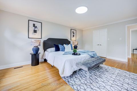 Photo 27 at 31 Clovercrest Road, Don Valley Village, Toronto