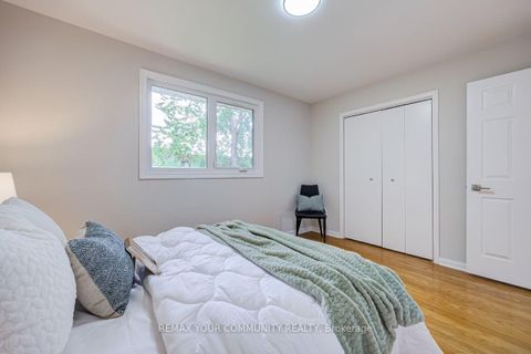 Photo 30 at 31 Clovercrest Road, Don Valley Village, Toronto