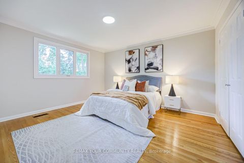 Photo 33 at 31 Clovercrest Road, Don Valley Village, Toronto