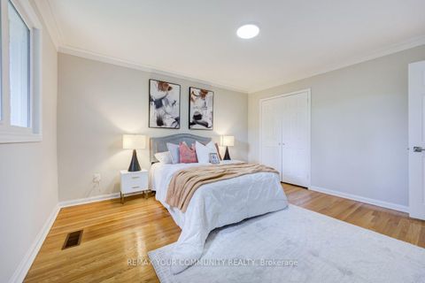 Photo 34 at 31 Clovercrest Road, Don Valley Village, Toronto