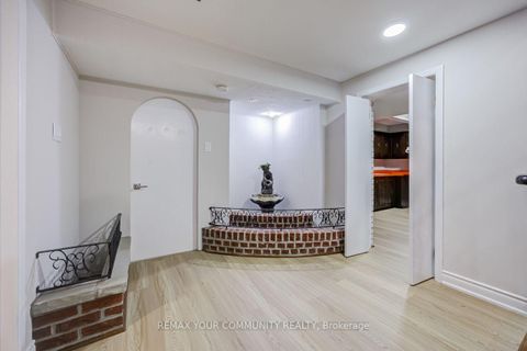 Photo 38 at 31 Clovercrest Road, Don Valley Village, Toronto