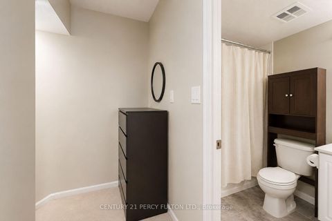 Photo 8 at 538 - 3 Everson Drive, Willowdale East, Toronto