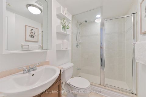 Photo 16 at 24 - 70 Byng Avenue, Willowdale East, Toronto