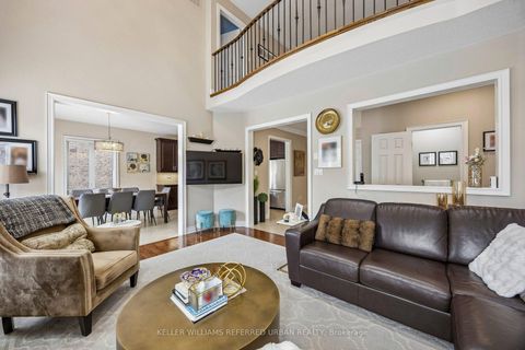 Photo 23 at 12 Silvestre Avenue, Vellore Village, Vaughan