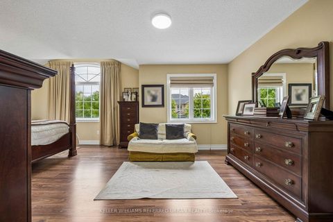 Photo 32 at 12 Silvestre Avenue, Vellore Village, Vaughan