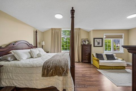 Photo 33 at 12 Silvestre Avenue, Vellore Village, Vaughan