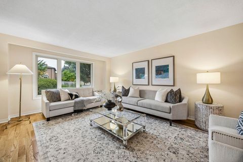 Photo 2 at 32 Saddletree Drive, Steeles, Toronto