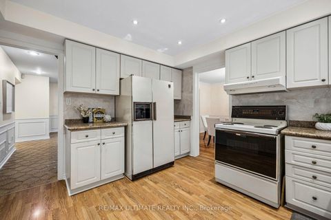 Photo 7 at 32 Saddletree Drive, Steeles, Toronto