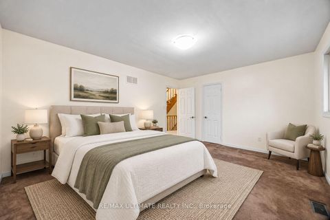 Photo 16 at 32 Saddletree Drive, Steeles, Toronto