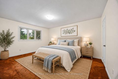 Photo 19 at 32 Saddletree Drive, Steeles, Toronto